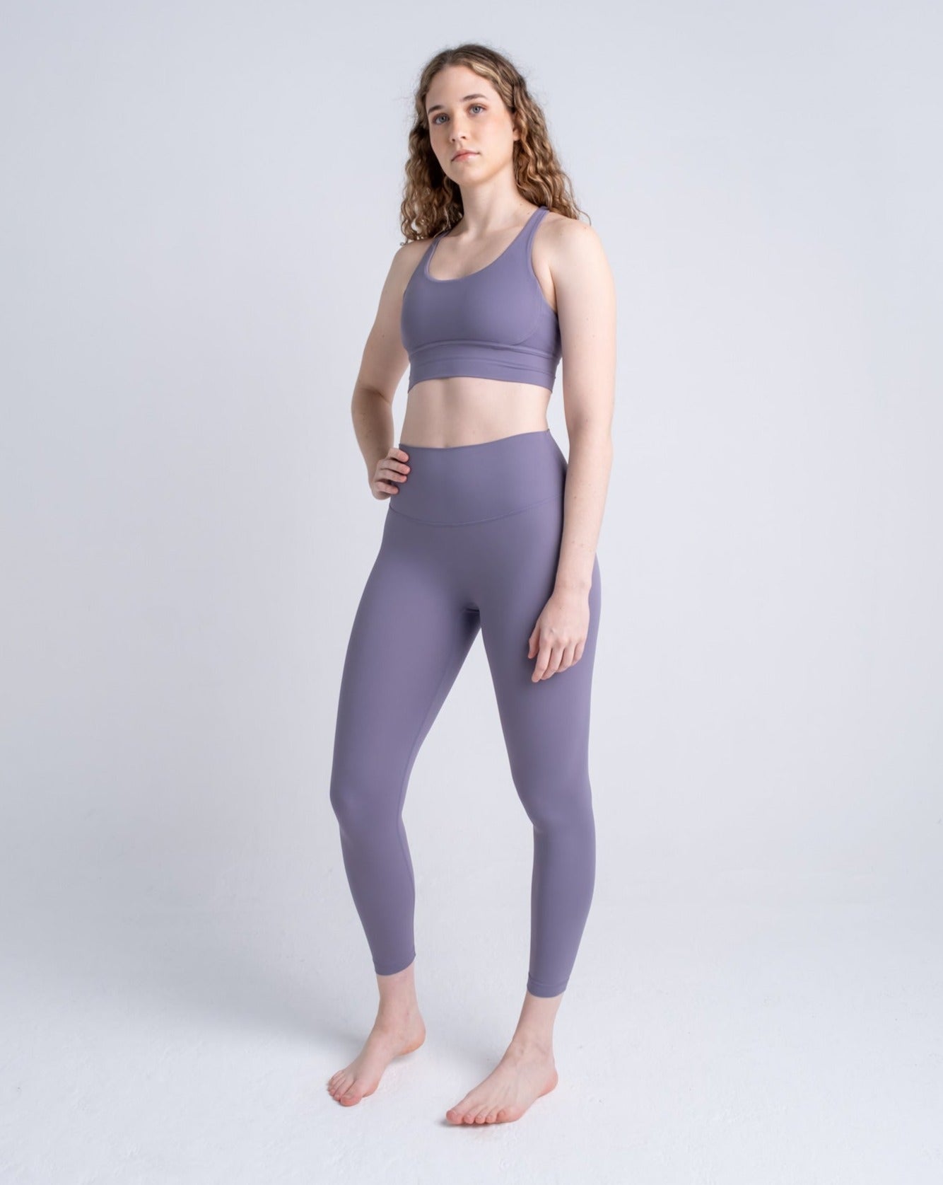 HIGH-RISE LEGGING WITH POCKETS - ONYX